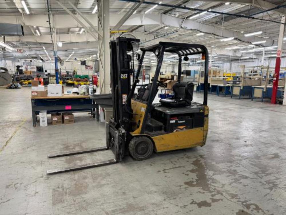 https://www.aaronequipment.com/images/AuctionImages/20252025-08-01 13-43-44.082025-08-01 13-43-44.20 - Charles Industries - 10912025-08-01 13-43-44.jpg